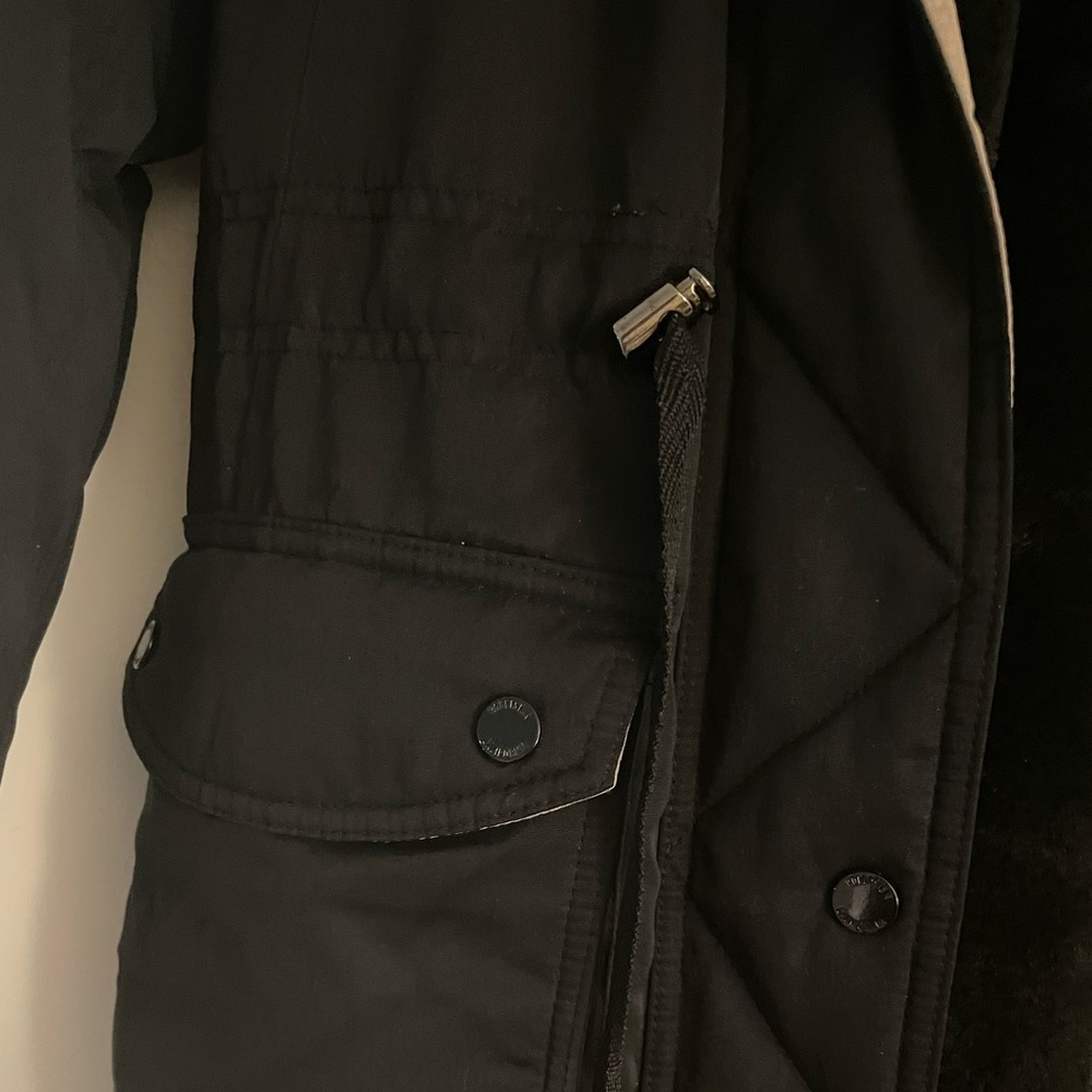 NEW Hollister Ultimate Down Collection Parka - Picture 4 of 5